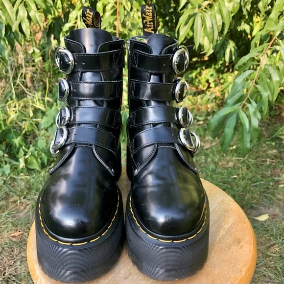 Dr. Martens Jadon Max Hardware Platform Boots